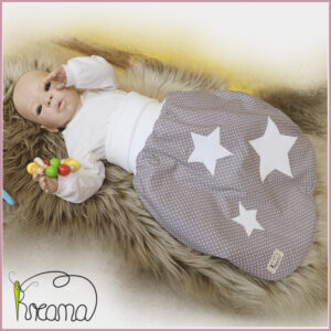 Strampelsack-Baumwollfell-Winterstrampelsack-Kreana-Punkte-grau-mit-Applikation-Sterne